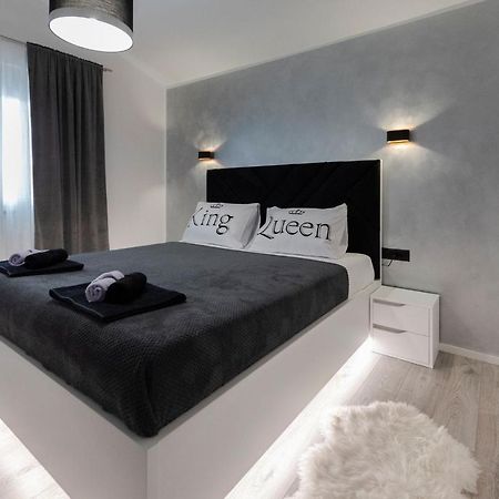 Apartment 4Reasons Razanac Exterior photo