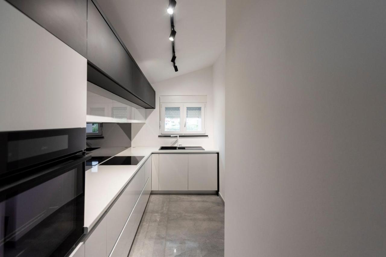 Apartment 4Reasons Razanac Exterior photo